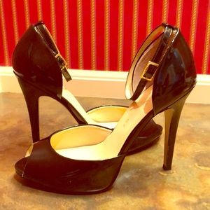 Ivanka Trump Bulbi Peep Toe Pump